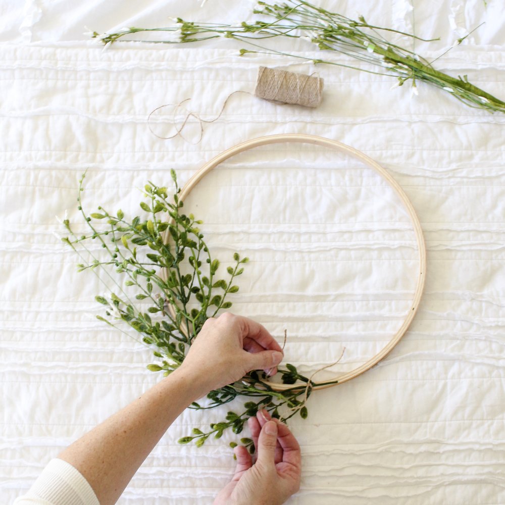 White Flowers Embroidery Hoop 4 Inch Embroidery Hoop Green Fabric