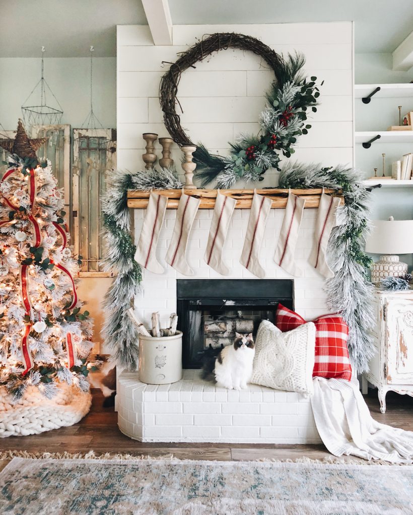 CottonStem.com quick and easy christmas holiday wreath diy tutorial farmhouse decor living room style