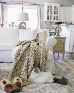 CottonStem.com chunky knit blanket cloth and cabin collection farmhouse decor