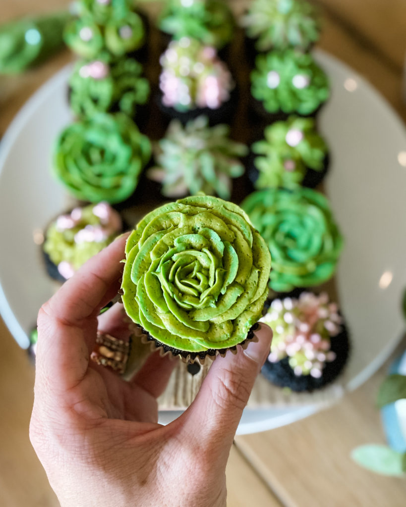 gluten free cupcakes with buttercream succulents